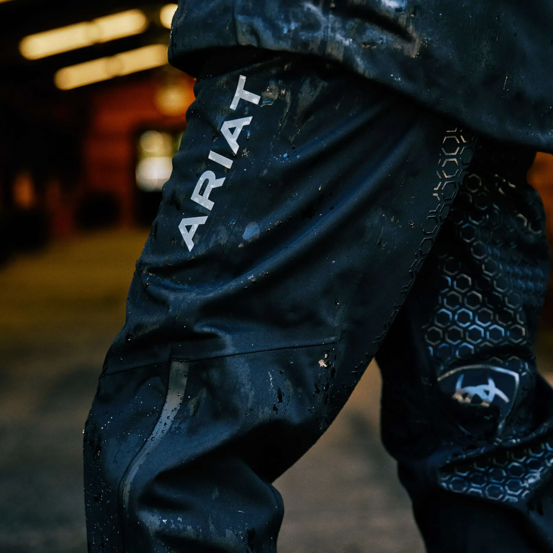 Ariat Reithosen- & Leggings*Venture Waterproof Shell Full Seat Trouser BLACK